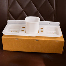 Plastic Soap Dish and plastic soap dish tray used in bathroom and kitchen purposes.