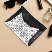 Multipurpose Pouch With Magnetic Lock(1 Pc / 19×14 Cm)